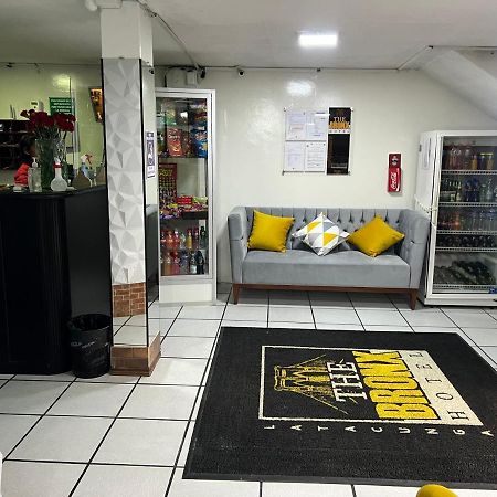The Bronx Hotel ลาตาคุงกา ภายนอก รูปภาพ